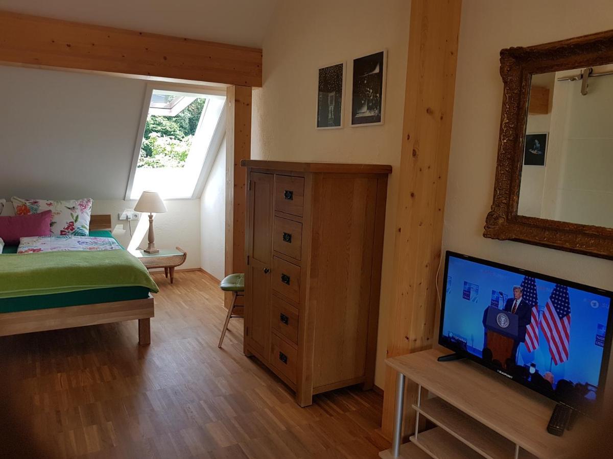 Landgut Apfelrose Hotel Friedrichshafen Ngoại thất bức ảnh