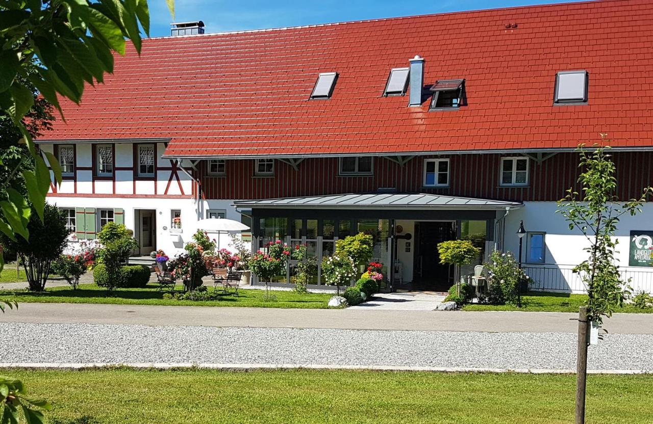 Landgut Apfelrose Hotel Friedrichshafen Ngoại thất bức ảnh